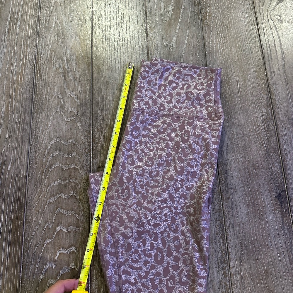 Zyia Leopard Print Leggings - Picture 9 of 11